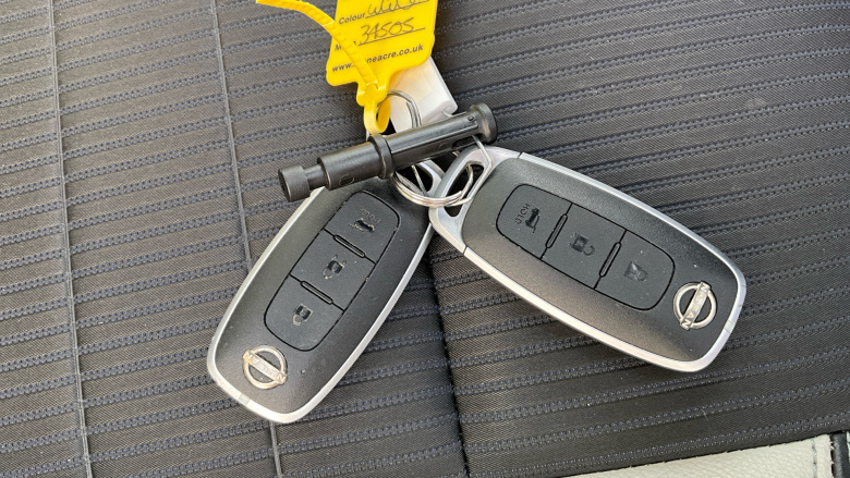 Nissan Qashqai 1.3 DiG-T MH Tekna 5dr Petrol Hatchback